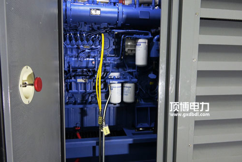 100KW柴油發(fā)電機